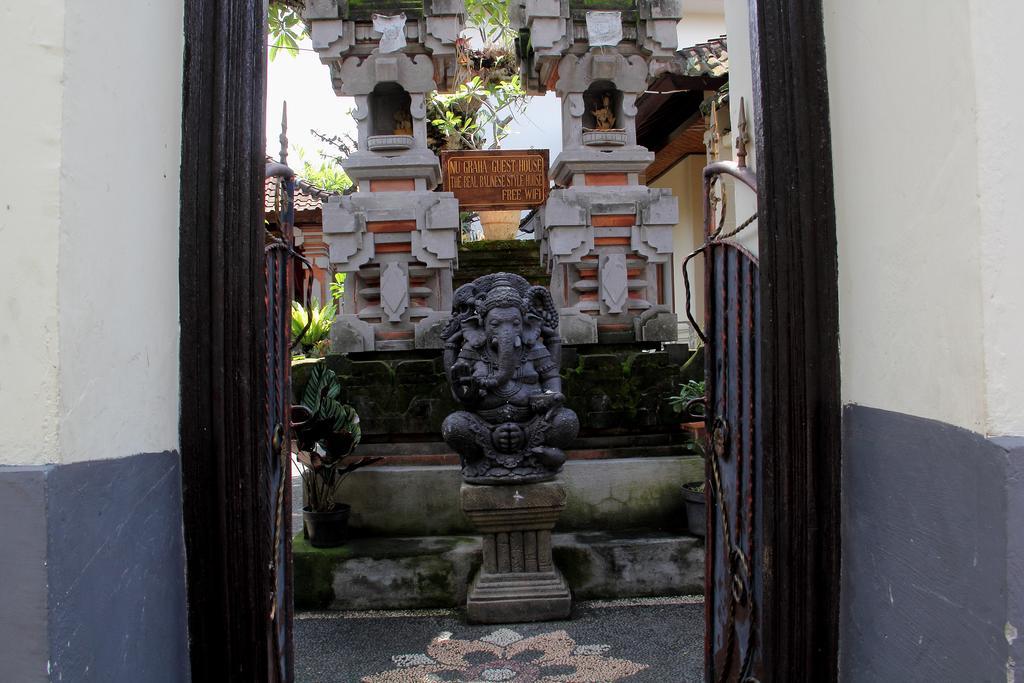 Nugraha Guesthouse 1 Ubud Exterior foto